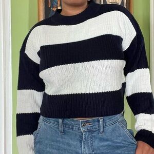Cropped white and navy striped knit sweater